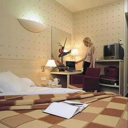 Athena Part-dieu Hotel 3*